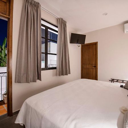 Casa Irake Ξενοδοχείο Γκουανταλαχάρα Εξωτερικό φωτογραφία