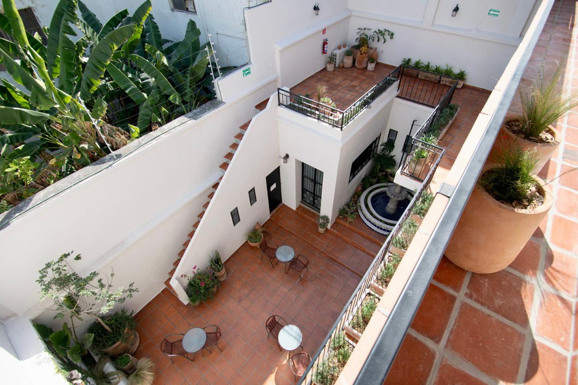 Casa Irake Ξενοδοχείο Γκουανταλαχάρα Εξωτερικό φωτογραφία